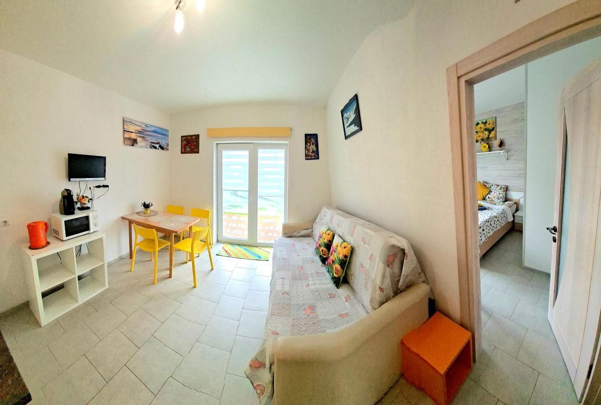 Geltoni Apartamentai Palanga Eksteriør bilde